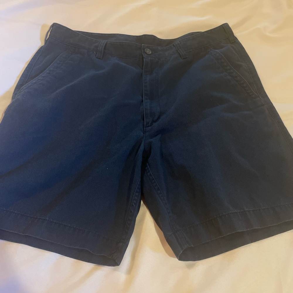 Savane Men’s Navy Flat‎ Front Shorts with Extra Side Pocket, Size 36